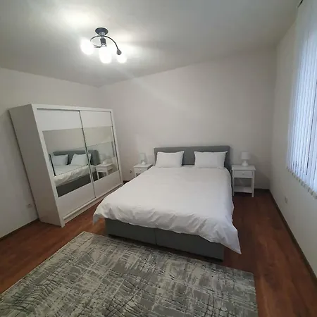 Levkov Apartman *
