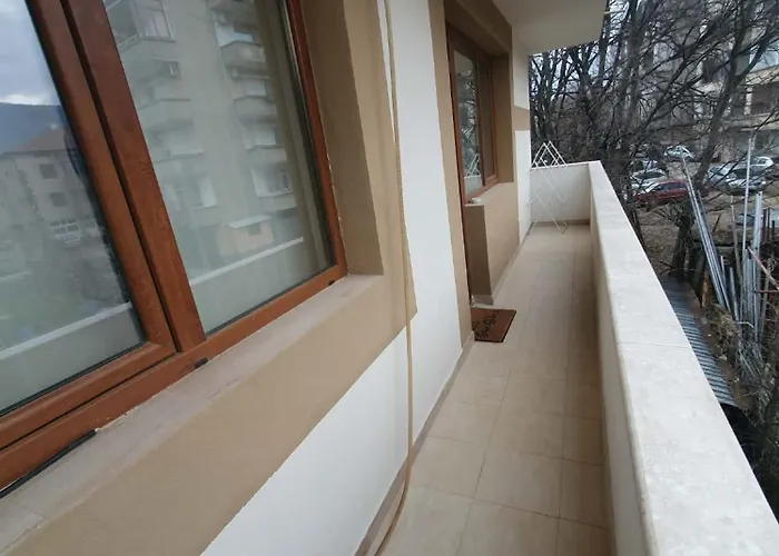 Levkov 公寓 佩特里奇